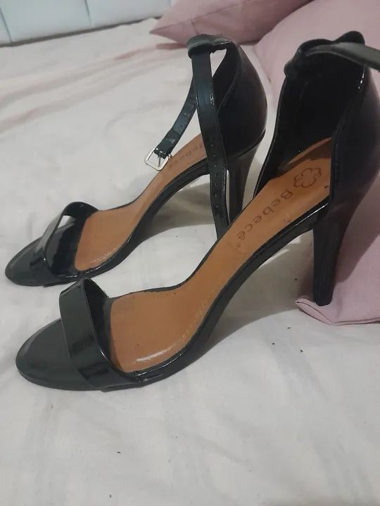 Sandália preta salto - Foto 2