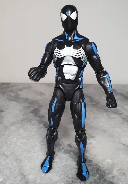Dual pack Spiderman vs Carnage novo bootleg marvel legends VHS