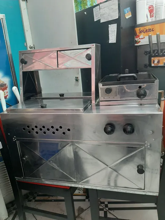 Estação de hotdog e lanche