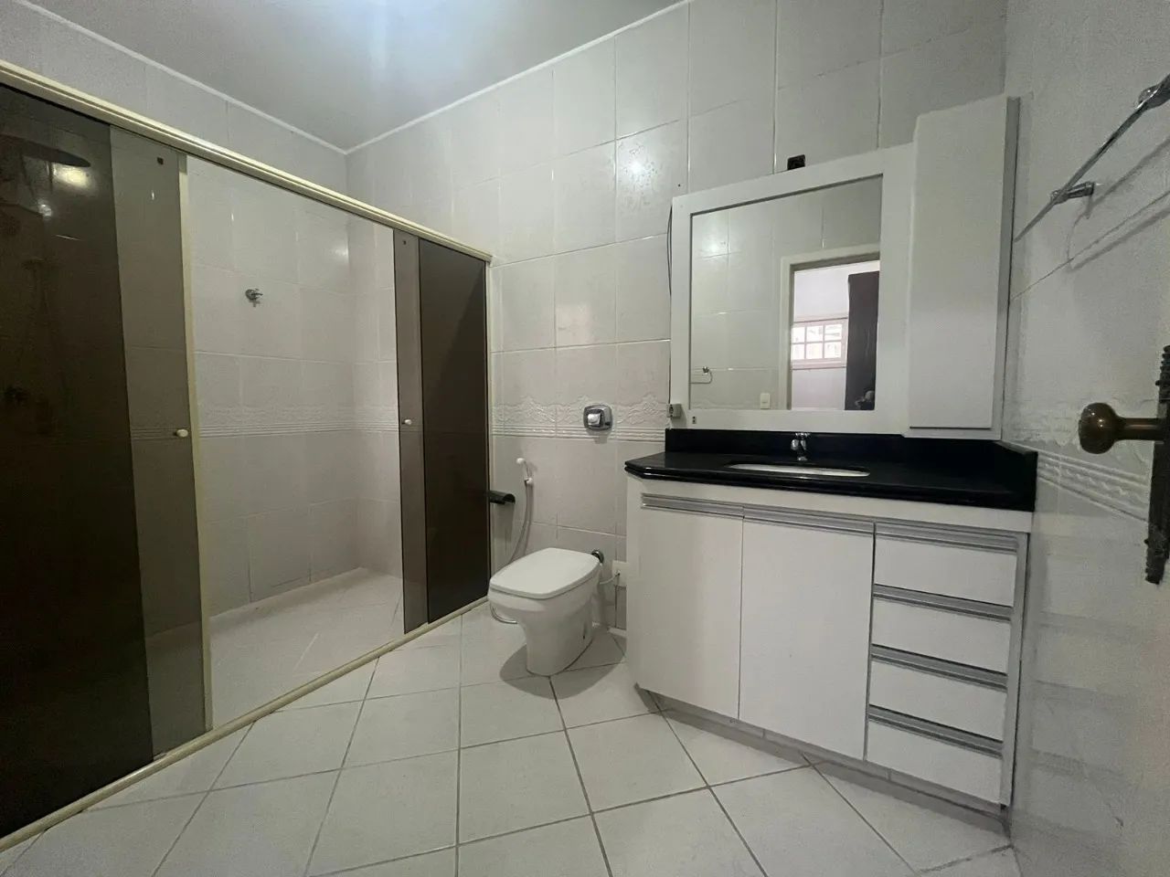 Ampla Casa Com 05 Dormitórios Em Balneário! - Foto 5