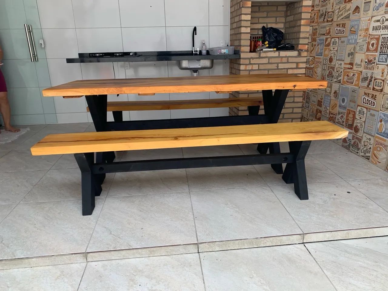 Mesa toda em madeira com base em (X)  - Foto 3