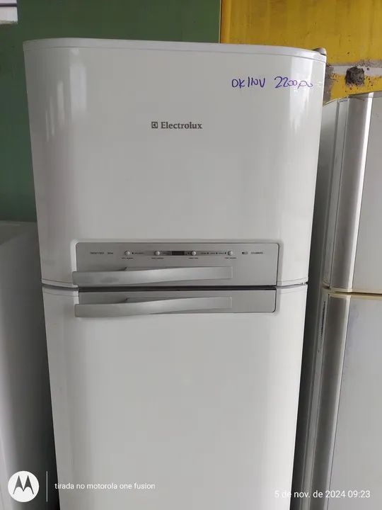 REFRIGERADOR ELECTROLUX