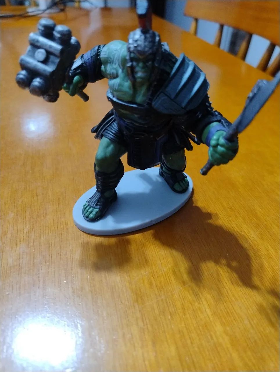 Bonecos Loki e Hulk - Coleção Marvel - Foto 3