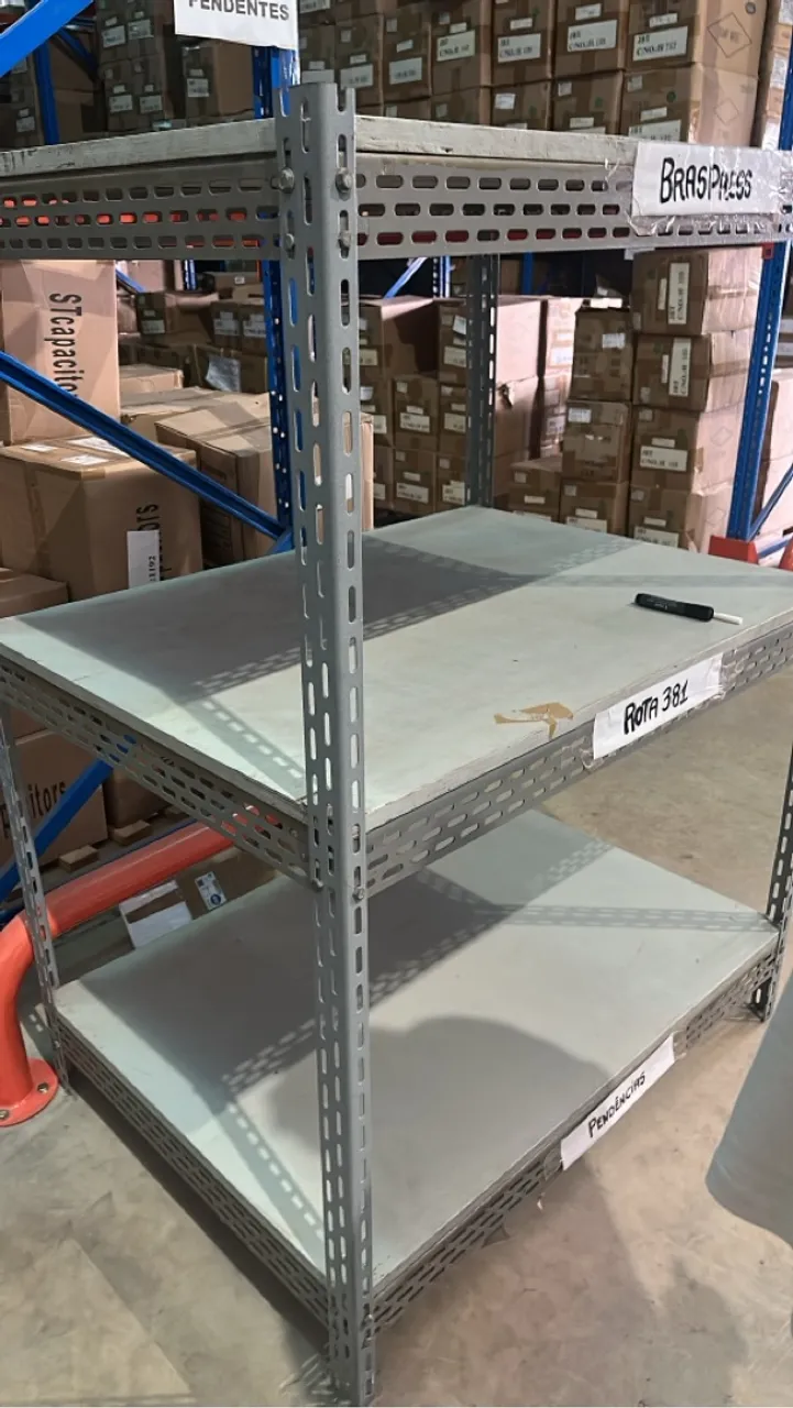Estante aço 500kg por prateleira