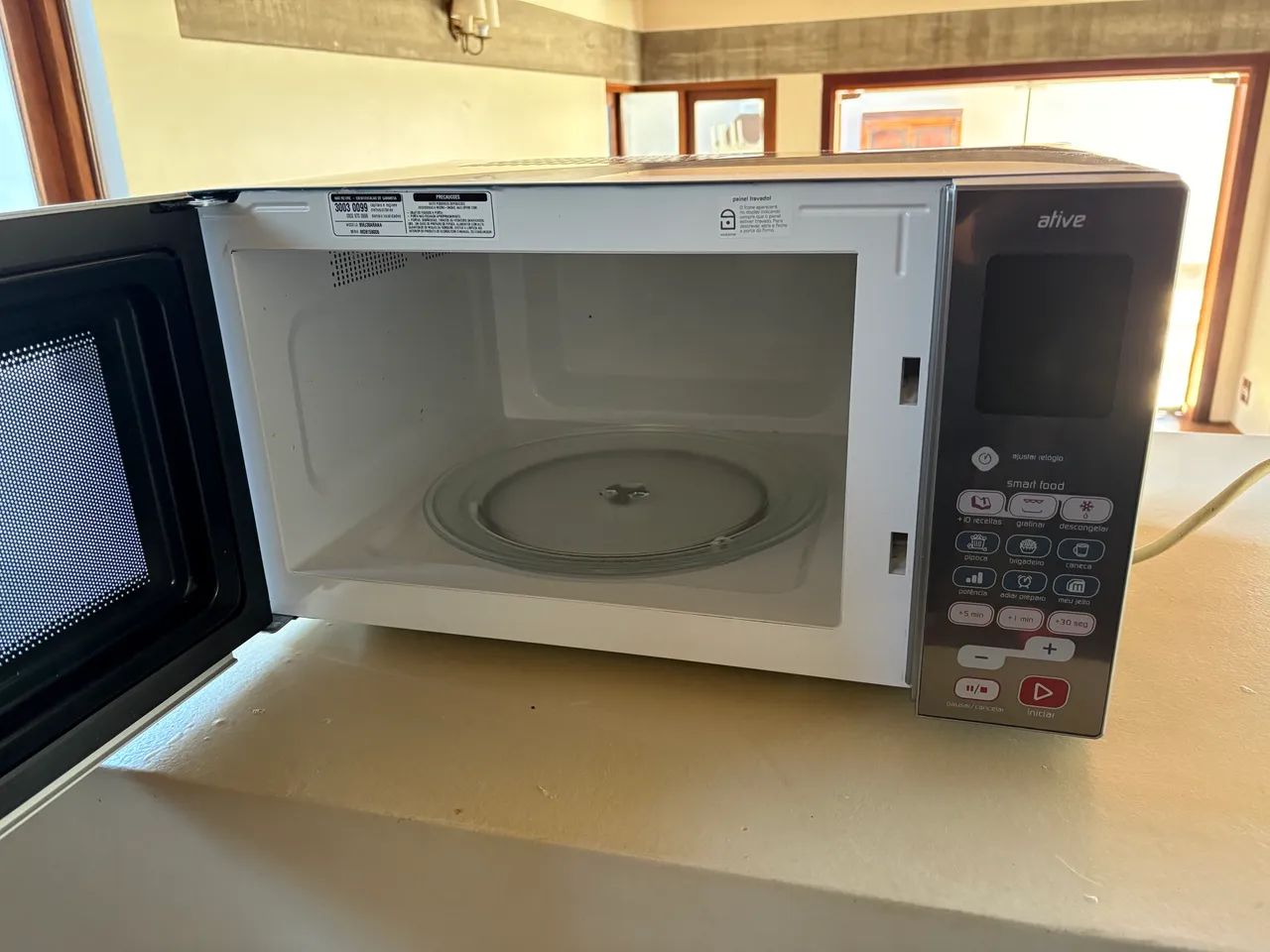 Microondas Brastemp inox 38L 110v - Foto 3