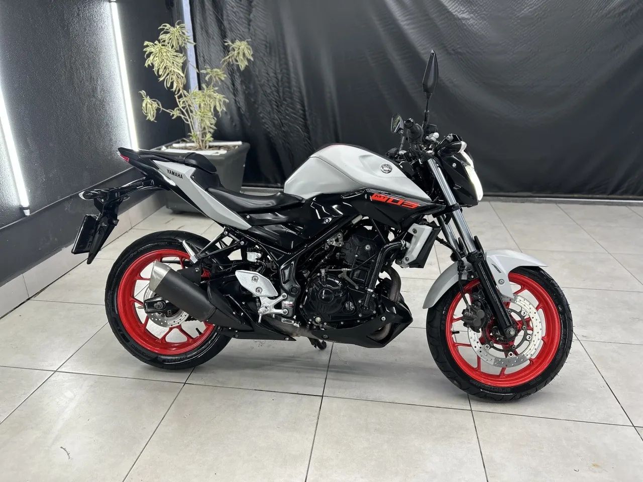 Yamaha Mt-03 abs 2020 - Foto 3