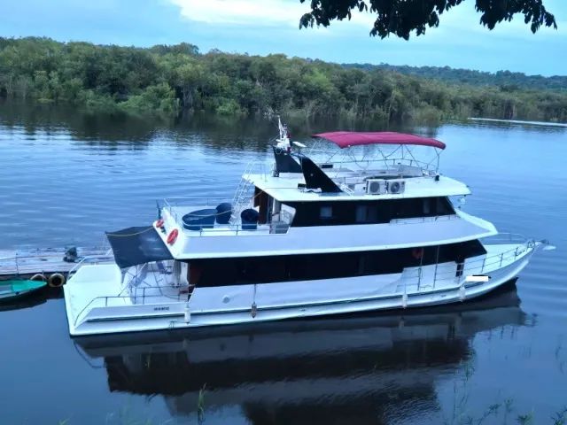 Barco >Turismo, Passeio, Lazer, 22 metros, Climatizado, Motor MWM 250-HP-VTI -2 Geradores. - Foto 2