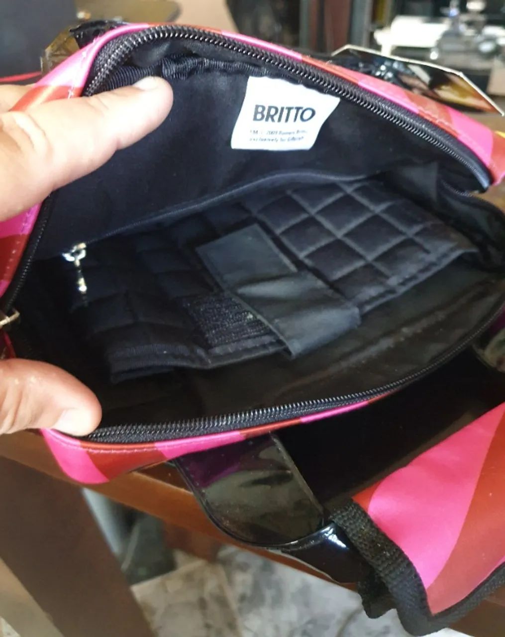 Bolsa para Notebook / Laptop Romero Britto New Day Original - Foto 5