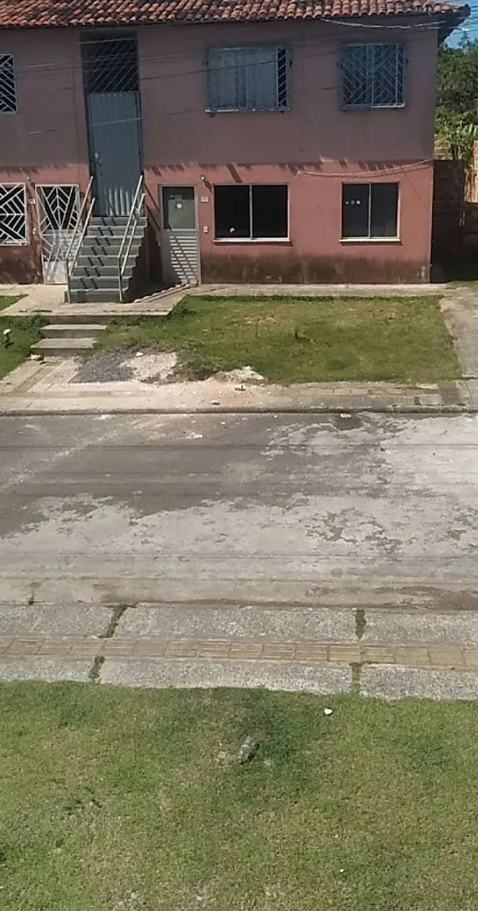 VENDE-SE APARTAMENTO TÉRREO - SIMÕES FILHO (cachoeira da usina - CEASA)