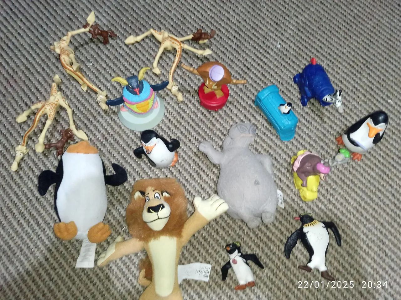 Personagens de Madagascar - kit com 15 peças  - Foto 3
