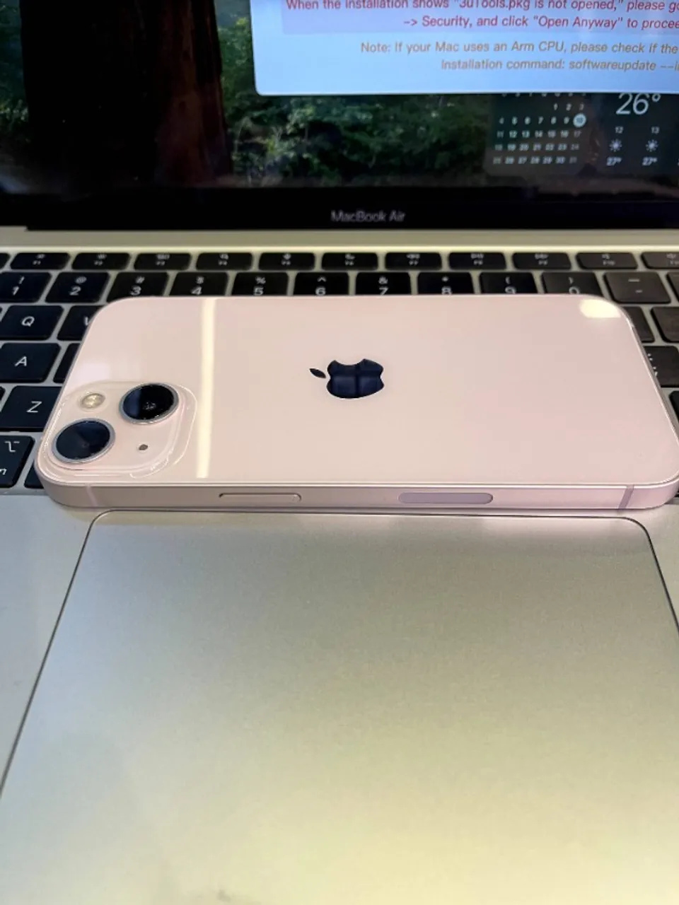 IPHONE 13 BRANCO 128GB SEMINOVO.