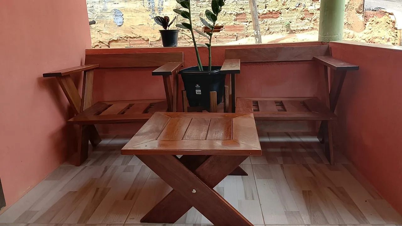 Jogo de poutronas com mesinha de centro 64842829040129121