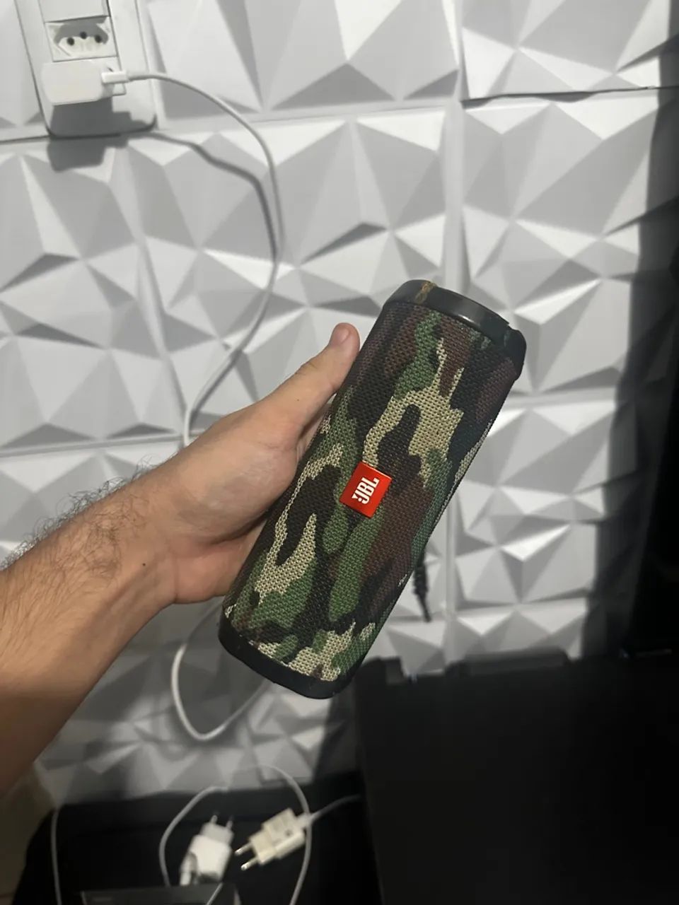 Caixa de Som Bluetooth JBL flip 4 - Foto 2