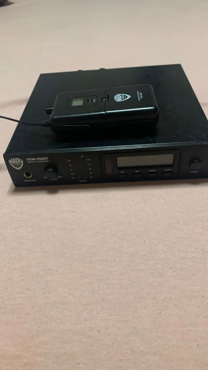 Monitor sem fio para cantor musico