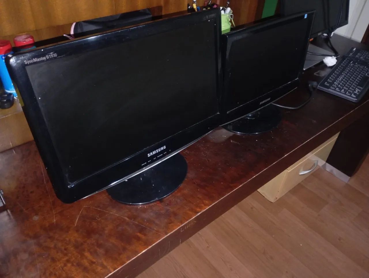 Dois Monitores Samsung - Ótimos para trabalho ou estudo! - Foto 2