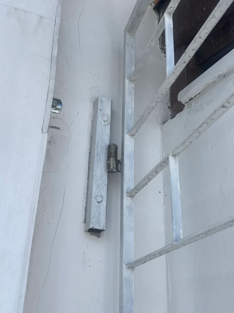 BARBADA! Grade de ferro galvanizado 64842820185602120