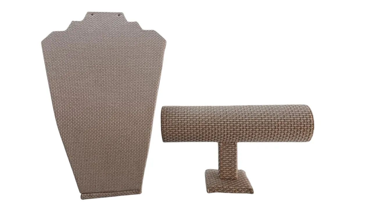Suporte para bijuterias em tecido