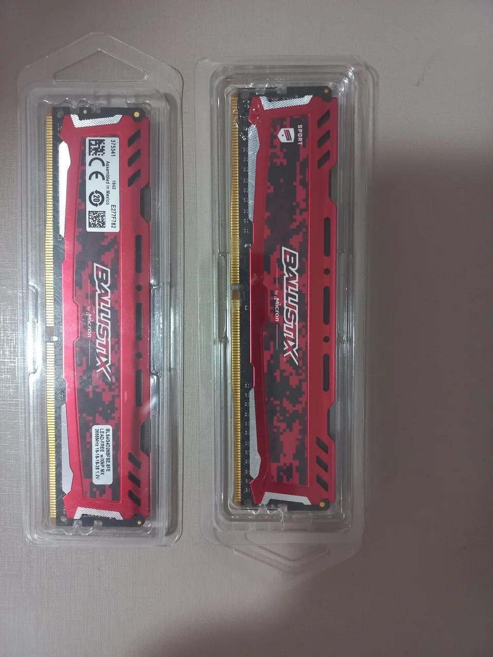 Memória RAM Ballistix (2x4GB) DDR4 2666MHz