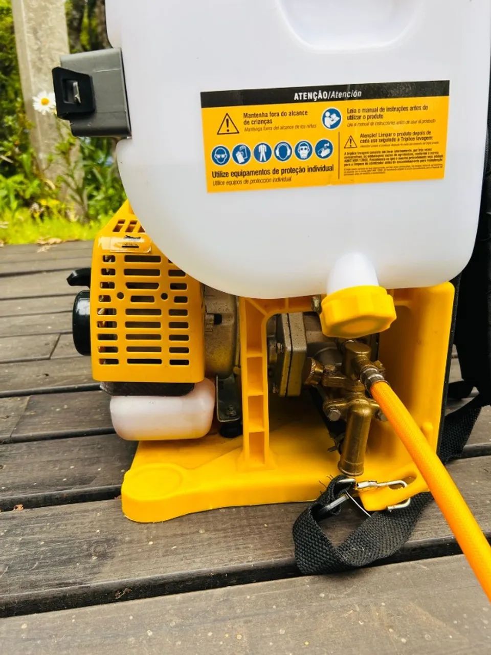 Pulverizador Costal Agrícola a Gasolina - 25 litros - Vonder - Foto 2