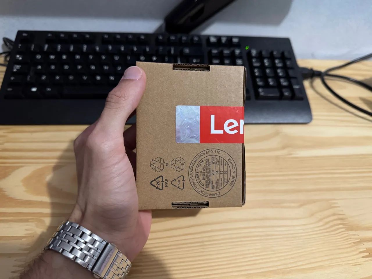 Mouse sem fio Essential Compact Lenovo - Lacrado
