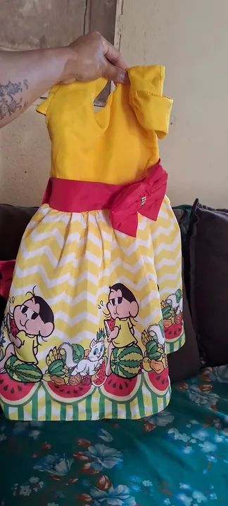 Vestido Infantil Estampado Amarelo e Vermelho - Foto 2