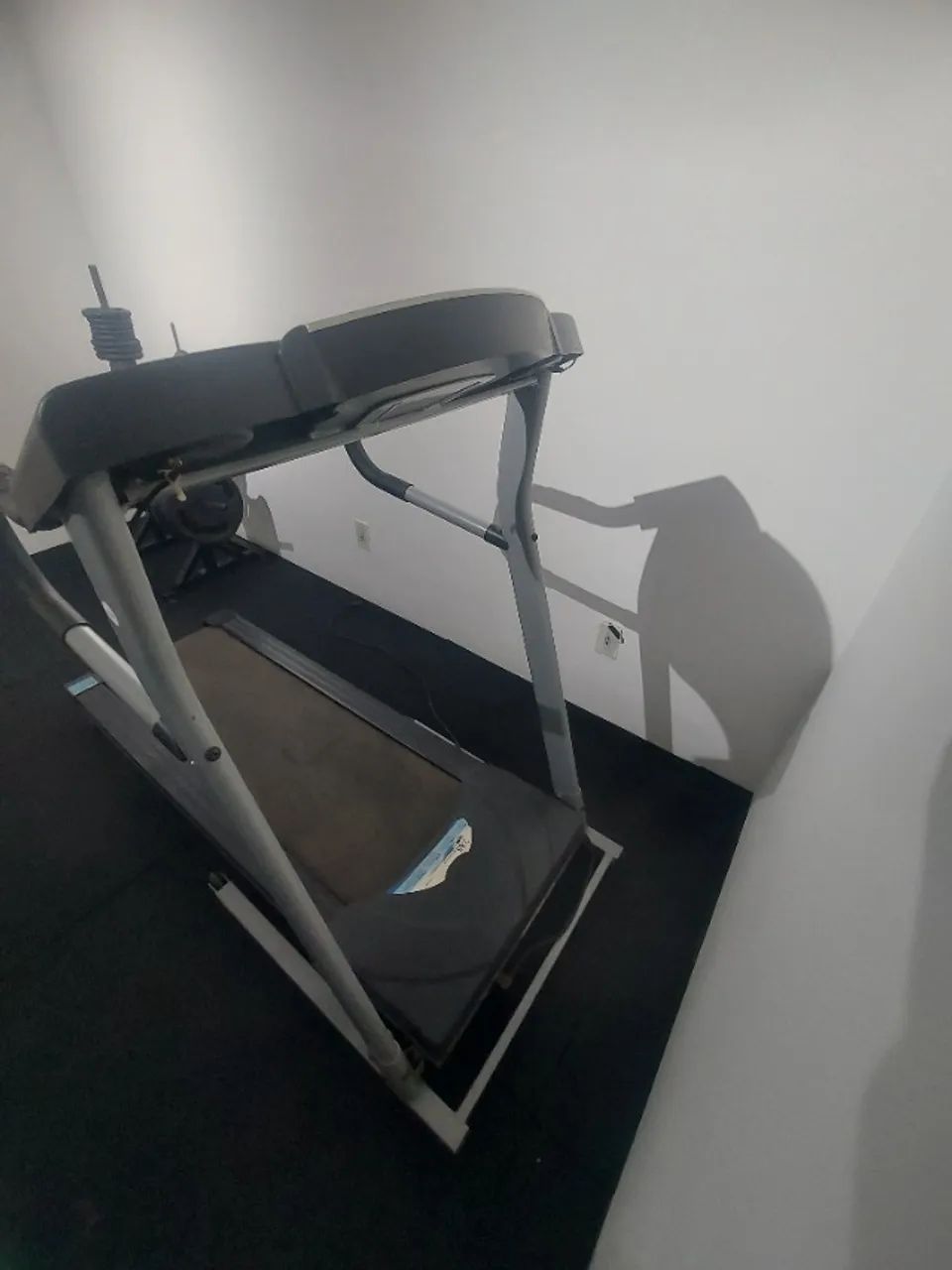 Esteira TREO FITNESS com Inclinação,  velocidade 16km/h - Foto 2
