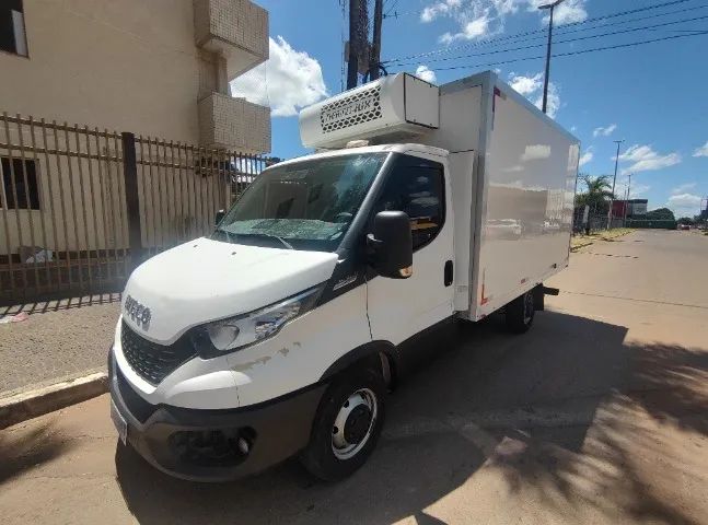 Iveco Daily 35150/21/22 baú frigorífico aparelho pra congelado 