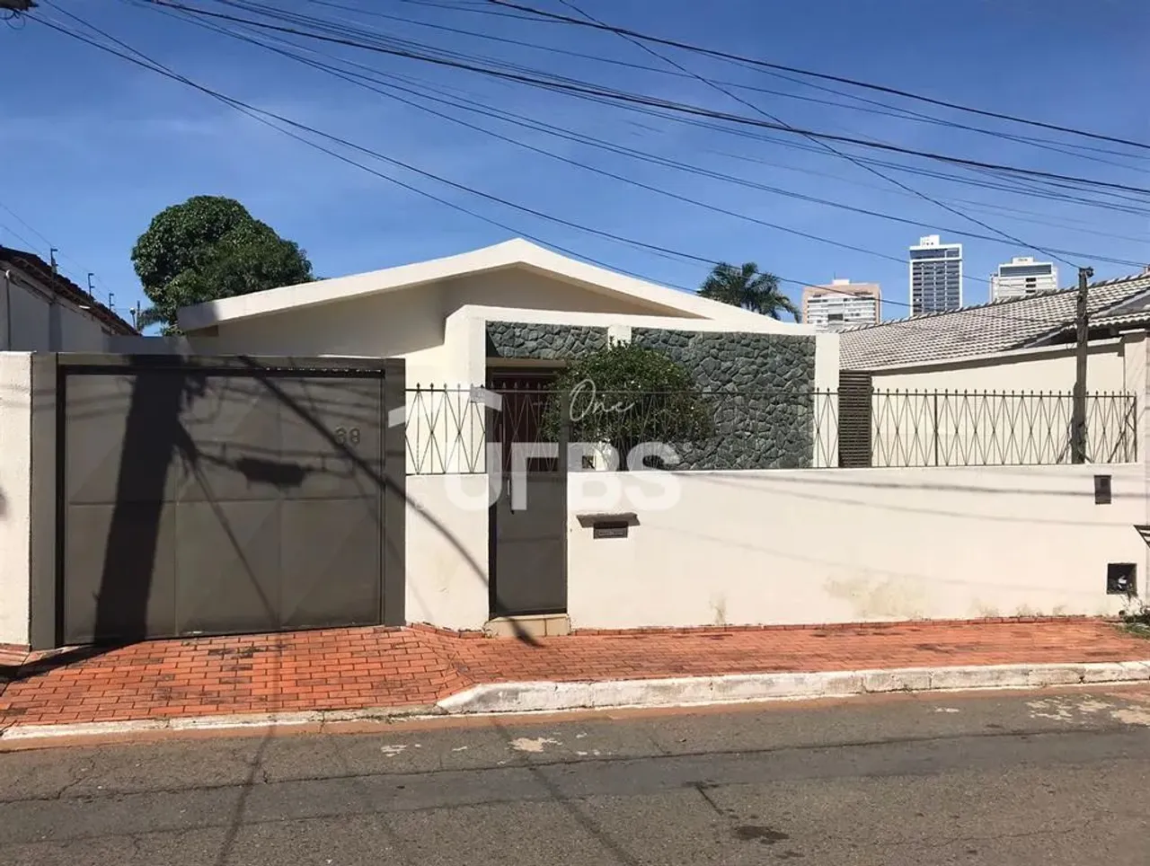 Casa residencial/comercial