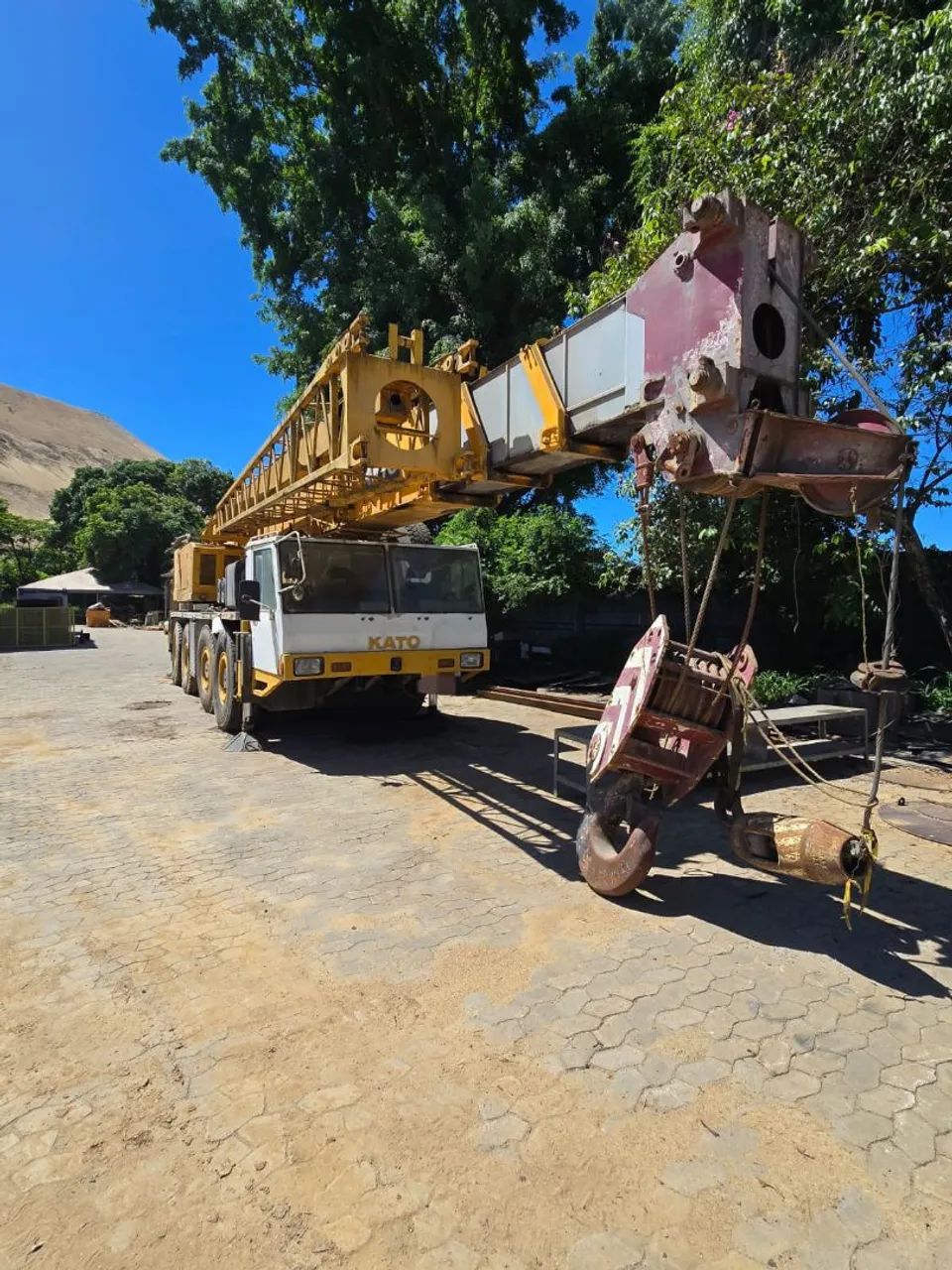 GUINDASTE 80 TON TODO TERRENO  - Foto 3