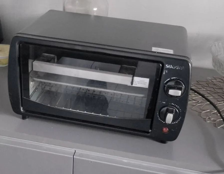 Forno Elétrico  10 Litros - Usado