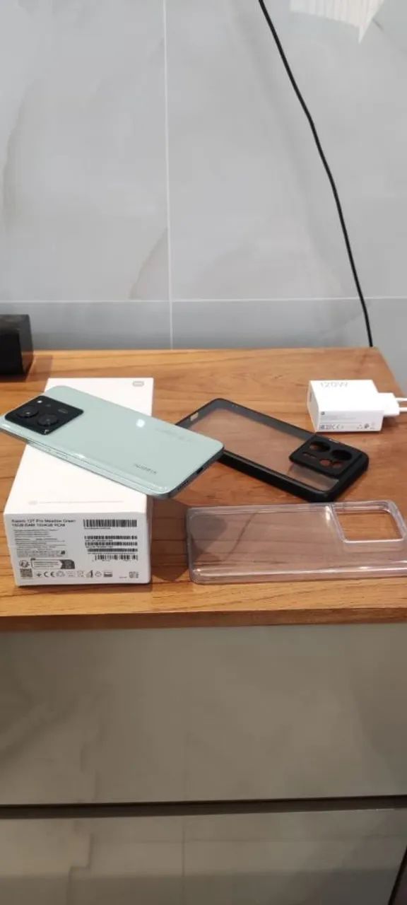 Xiaomi 13T Pro 1Tera 16GB de Ram. Aceito trocas, s24, s24+, s24fe.
