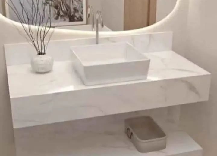 Cuba de banheiro moderna