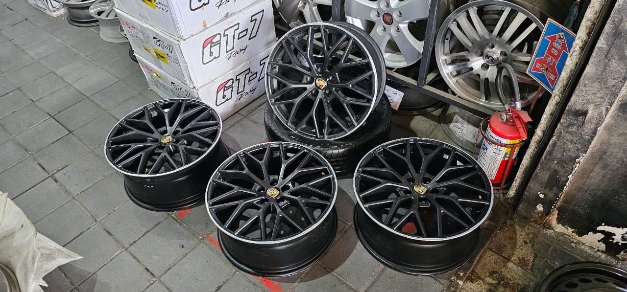 Rodas Porsche 18 polegadas furação 5x105  - Foto 6