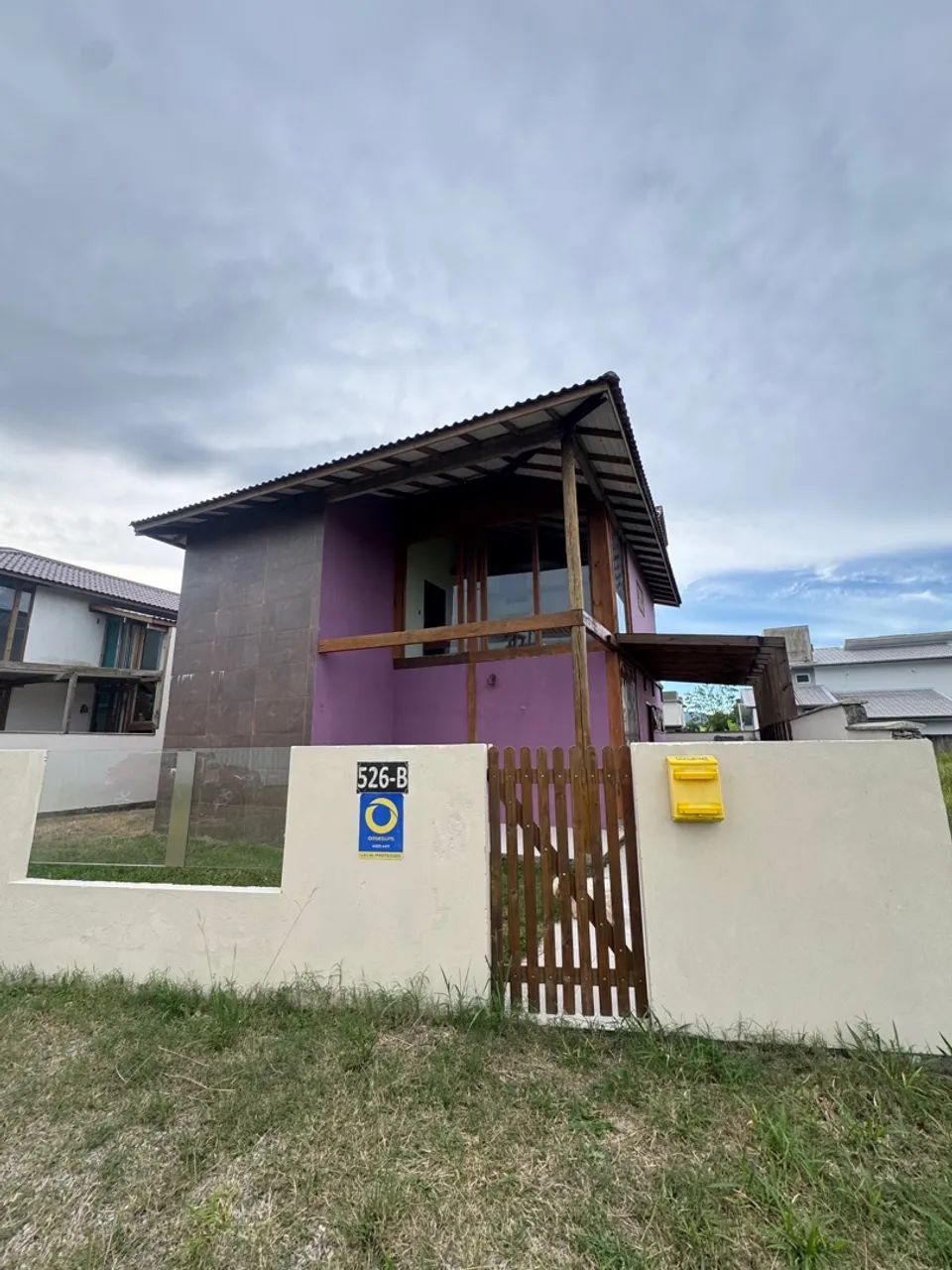 Casa para aluguel anual 