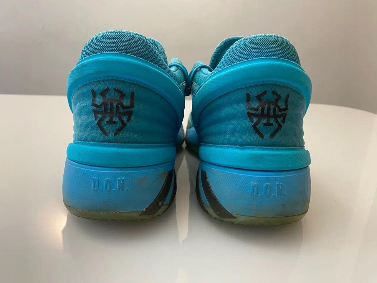 Tênis Adidas 43 Donovan Mitchell Issue 2 -Azul e Preto Tamanho  - Foto 2