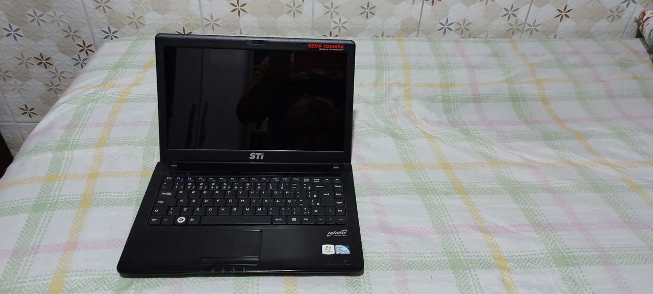 Notebook STI Toshiba com defeito  - Foto 2