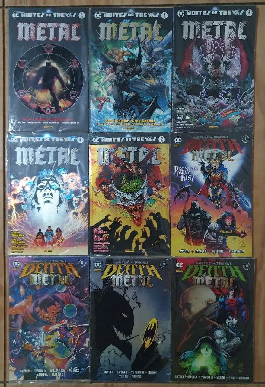 Lote Hq Quadrinho Batman Noite de trevas Metal e Death Metal Completas 
