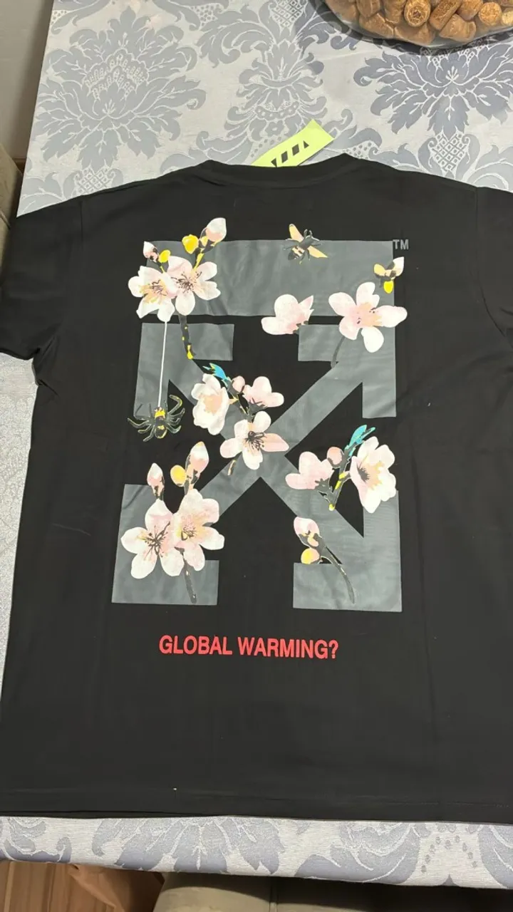 OFF-White Camiseta Global Warming tam G