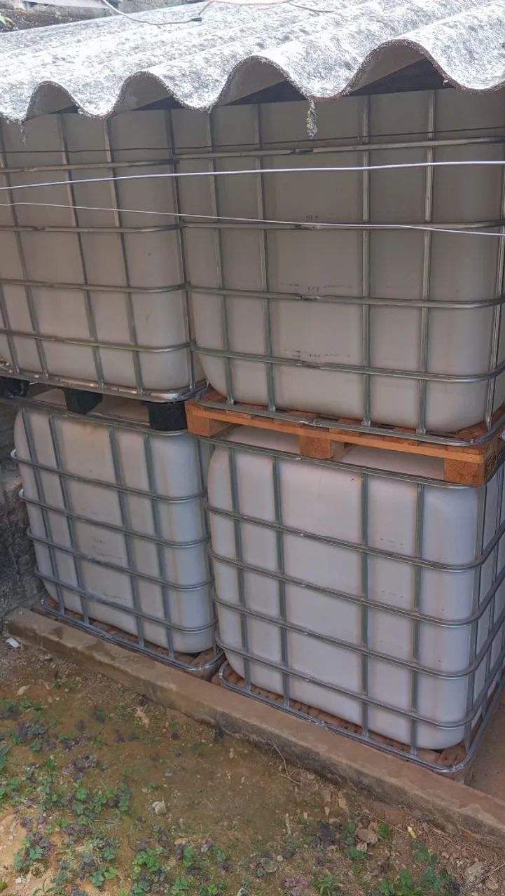 Container de 1000 litros 64750670529409124