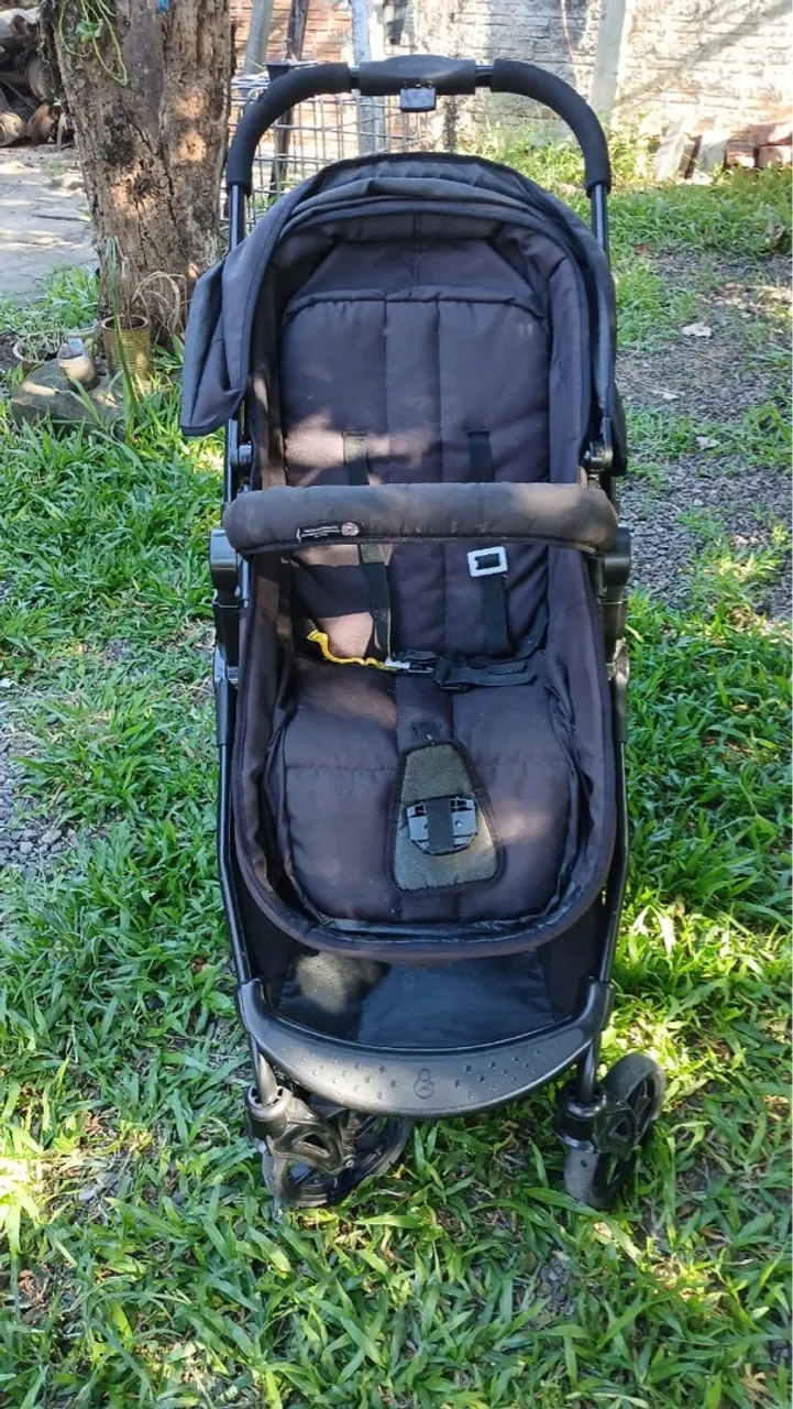 Carrinho Galzerano + bebe conforto + base para carro