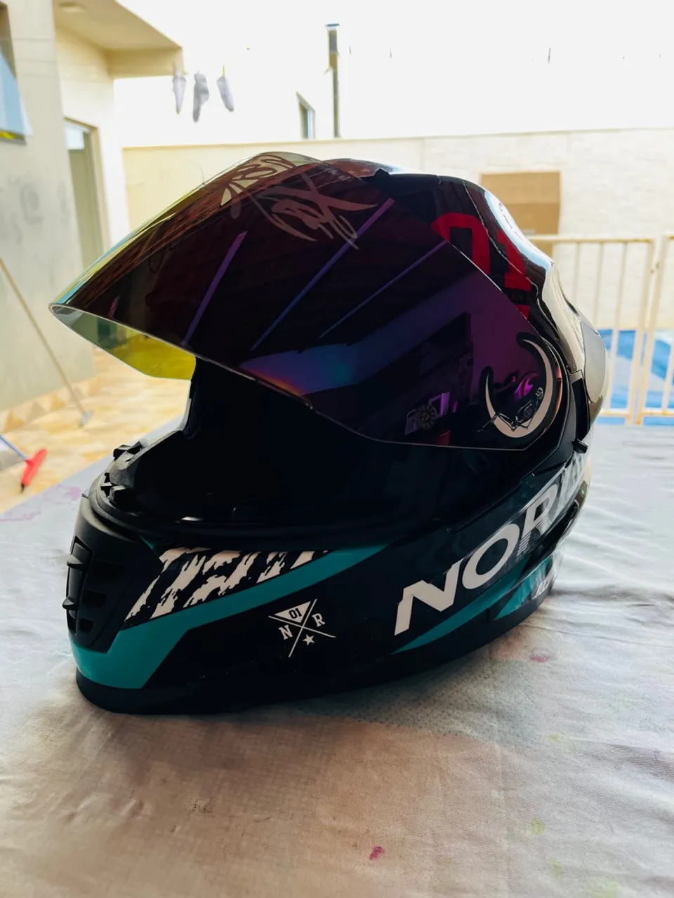 Capacete Norisk Soul FF302 Grand Prix Tokyo verde tamanho 58.