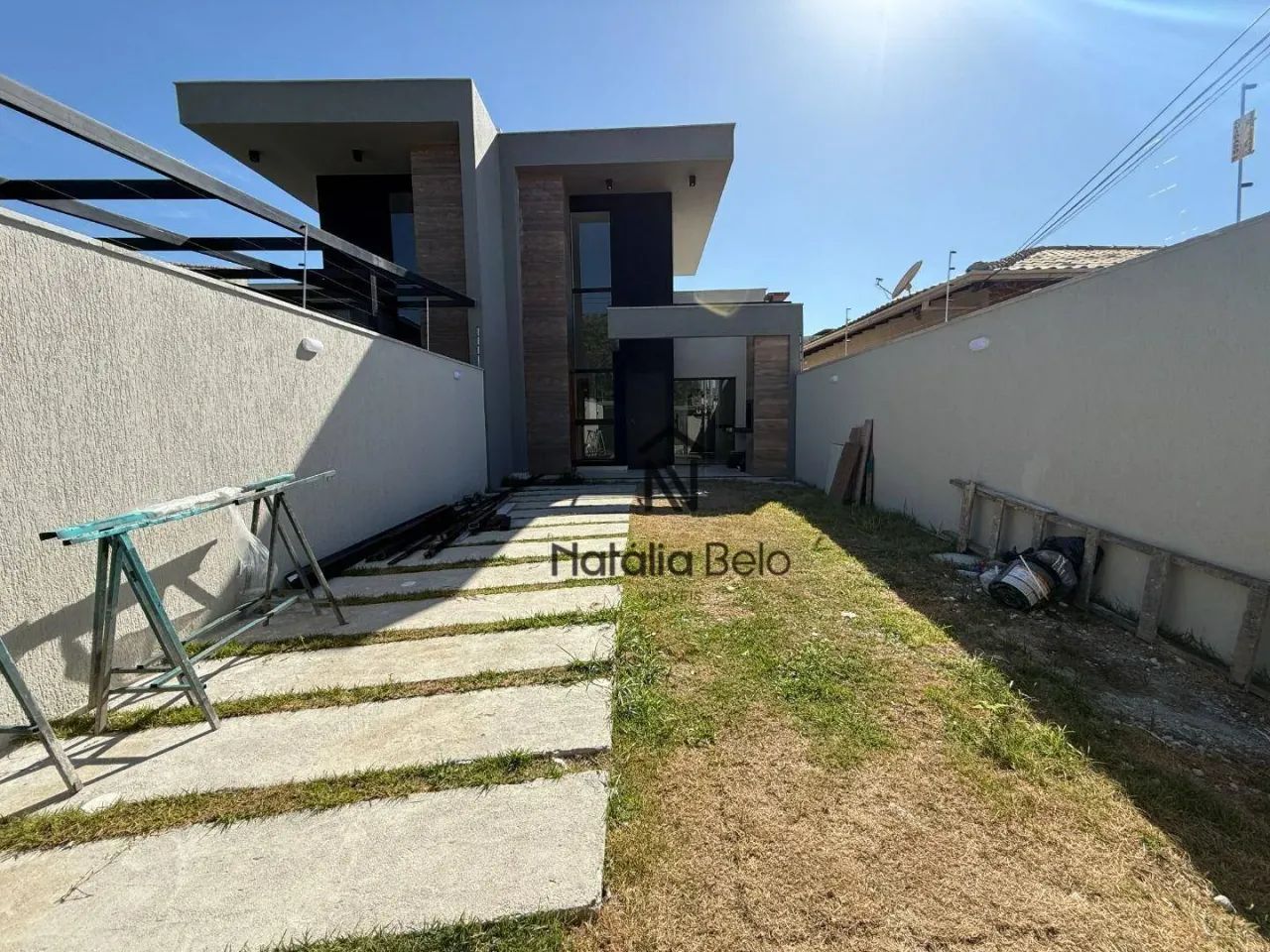 Casa com área gourmet e 03 Suítes no Centro de Rio das Ostras - Foto 2