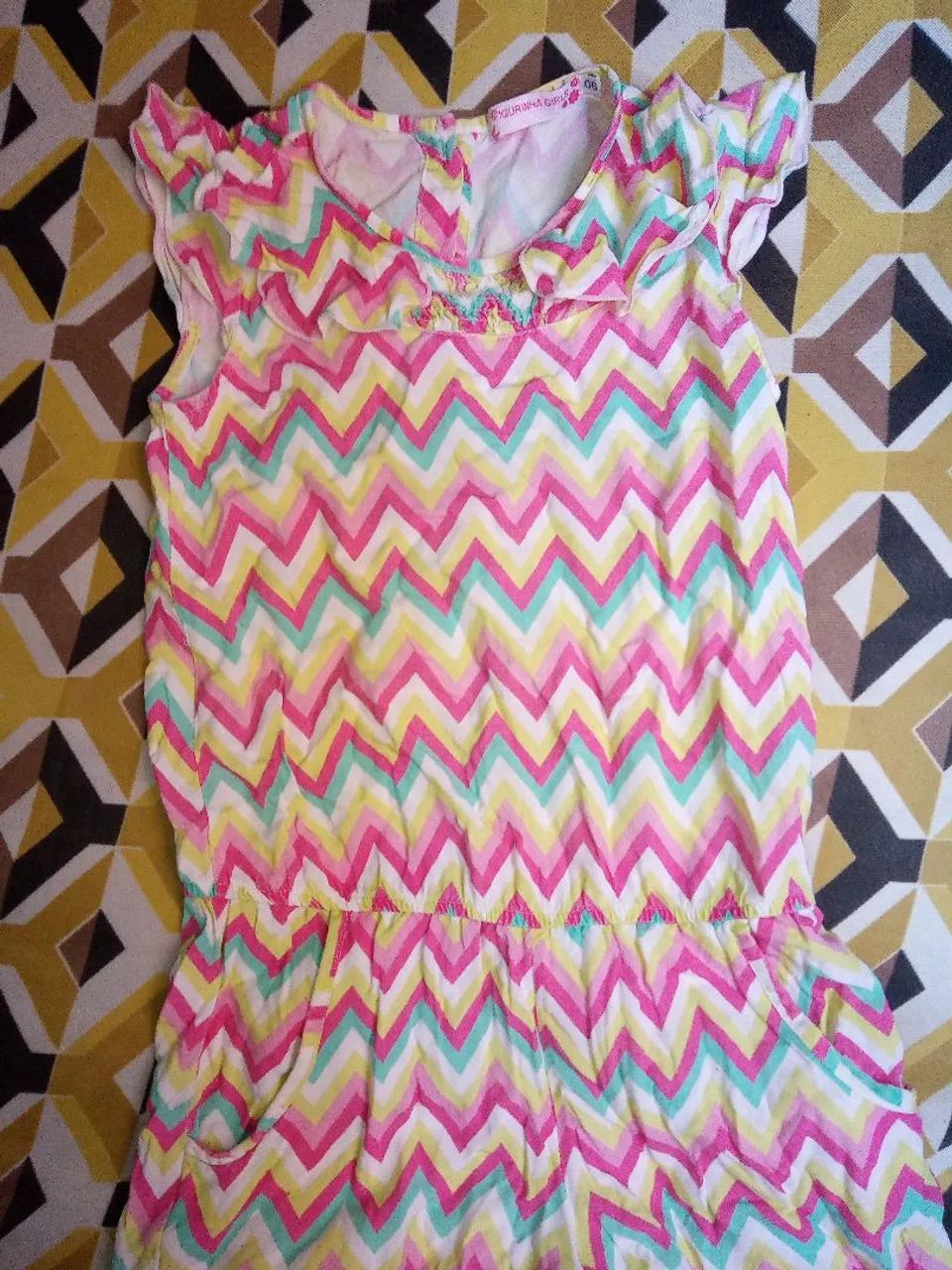 Macacão Infantil Menina - Chevron Colorido - Foto 3