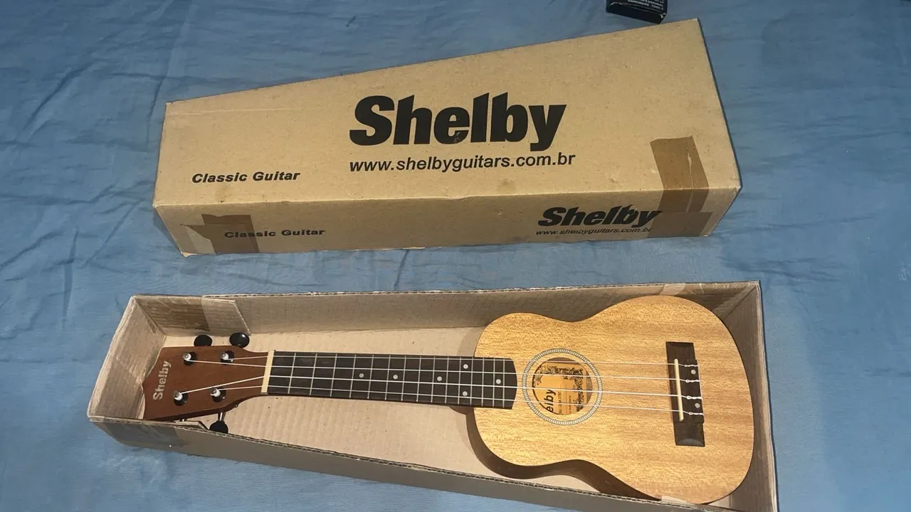 Ukulele Shelby Novo