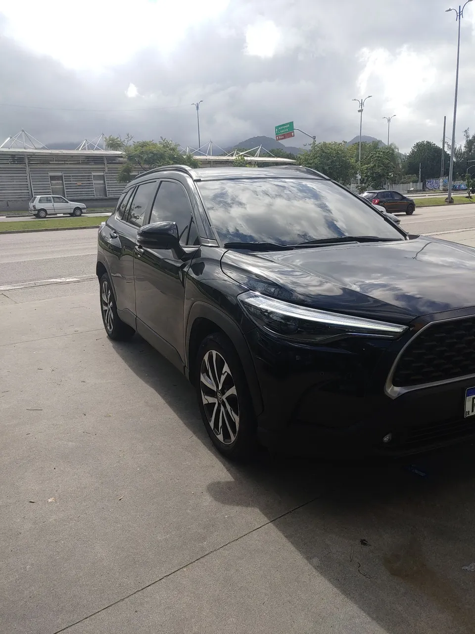 Corolla Cross RXE 2.0
