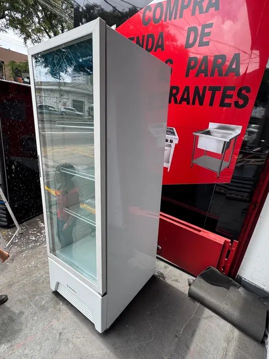 Vendo geladeira expositora metalfrio semi nova - Foto 5