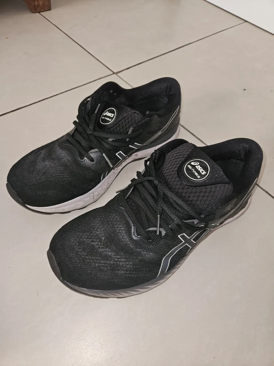 Tênis Asics Gel-Nimbus 23 - Preto
