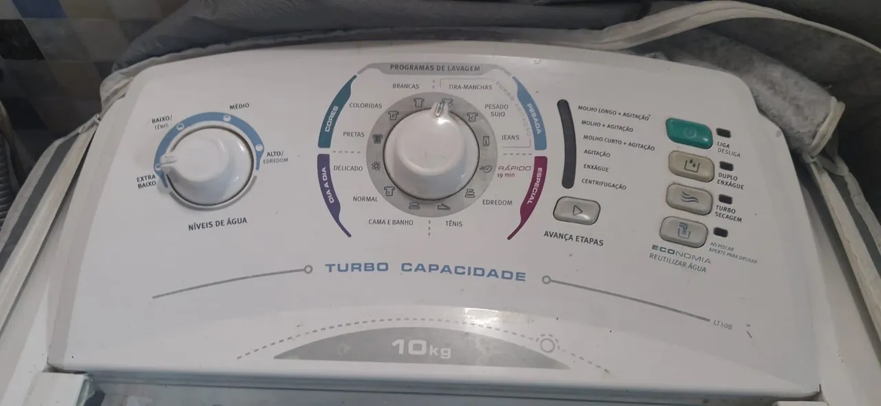 Lavadora de roupas Turbo Capacidade 10kg