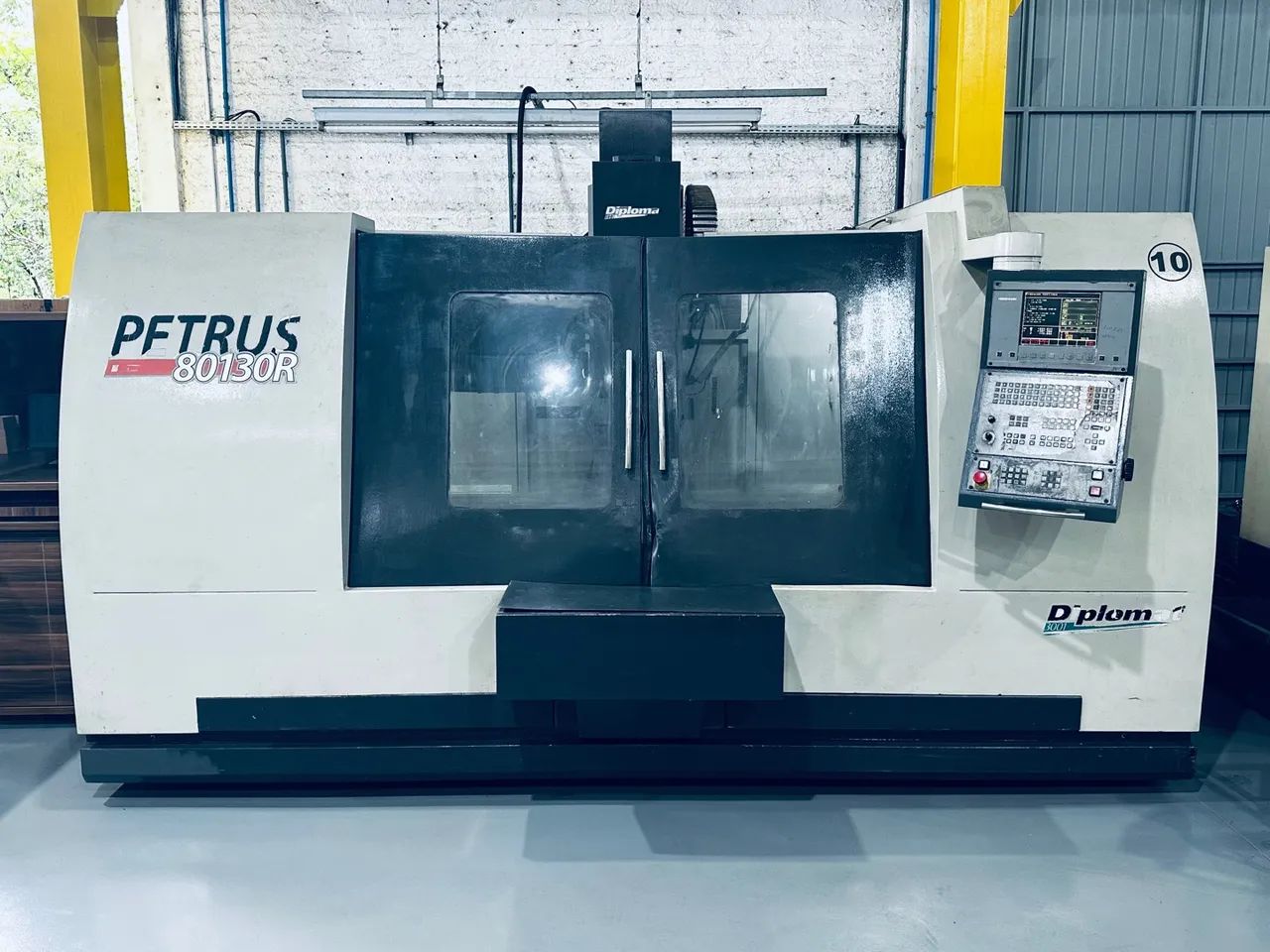 Centro de Usinagem CNC Petrus 8013R - Foto 2