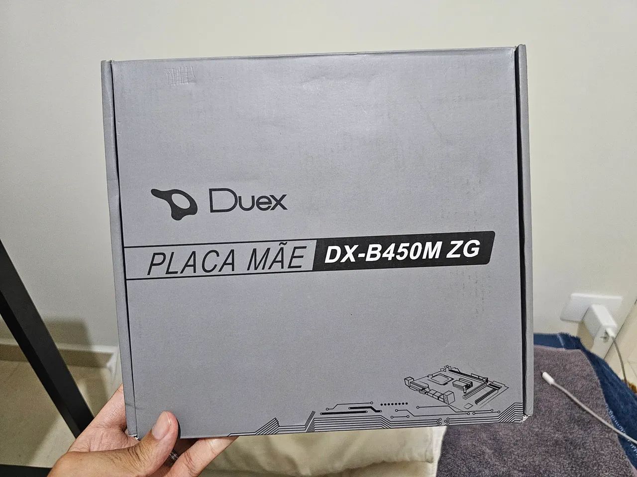 Placa Mãe Duex DX-B450M ZG + Gabinete de brinde 